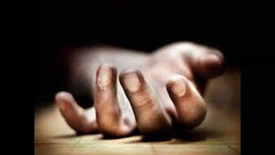 Class 9 girl hangs to death in Rajkot