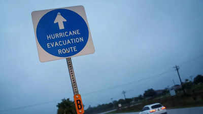 Ian powers up to a Category 4 hurricane as it nears Florida