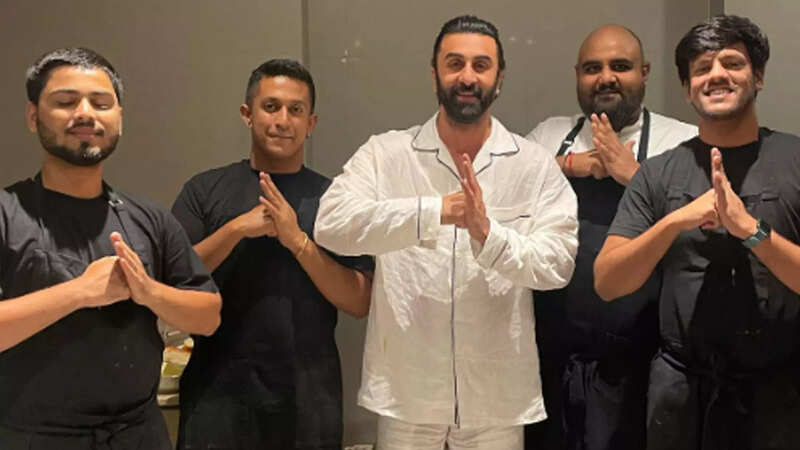 Ranbir Kapoor's private chef Harsh Dixit shares an unseen picture with ...