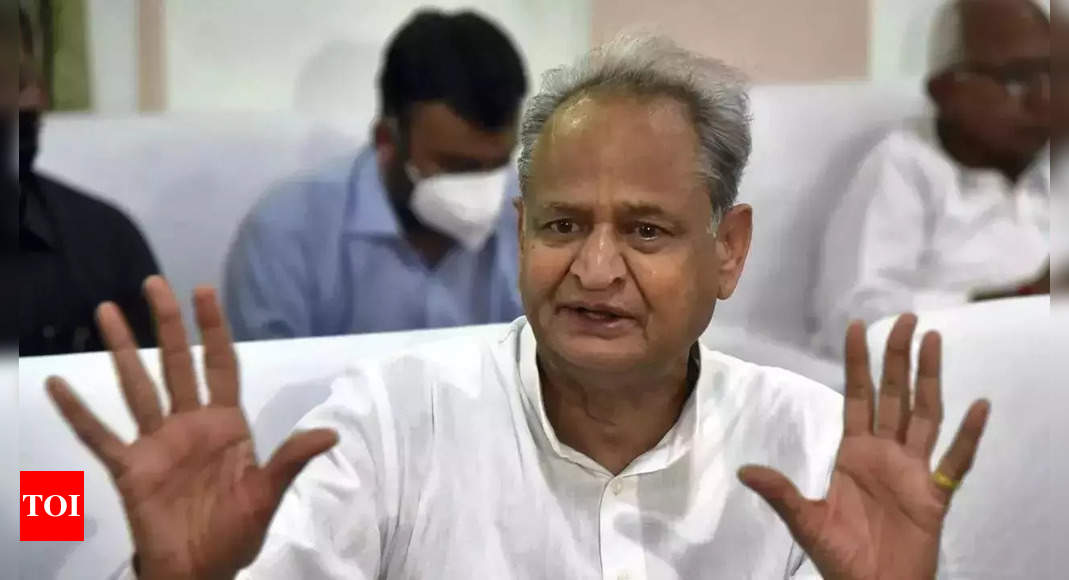 Ashok Gehlot to meet Sonia Gandhi on Thursday, says ‘issues will be sorted soon’ | India News – Times of India