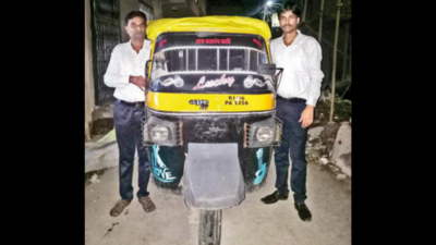Surat: Auto driver's 20-year-old CA son drives on the road to riches