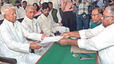 Bihar: Tejashwi Prasad Yadav will definitely become CM, says Lalu Prasad
