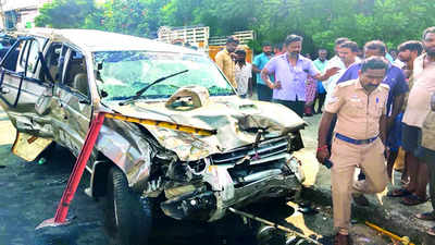 Tamil Nadu: One killed, four injured in multiple vehicle collision