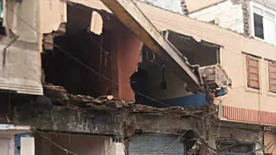 Indore: Four ft portions of 27 structures razed