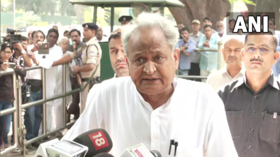 'Sonia Gandhi to decide within 2 days if Gehlot will remain CM': Key developments