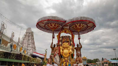 Tirupati: Lord Malayappa Swamy enthralls devout in Yogic Posture, riding the Simha Vahanam