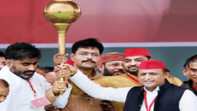 Uttar Pradesh: Brace for major stir against BJP misrule, Akhilesh Yadav tells cadre