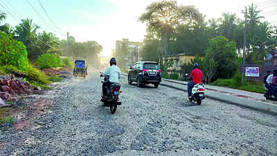 New four-lane road to Mangaluru’s medical hub in pathetic state