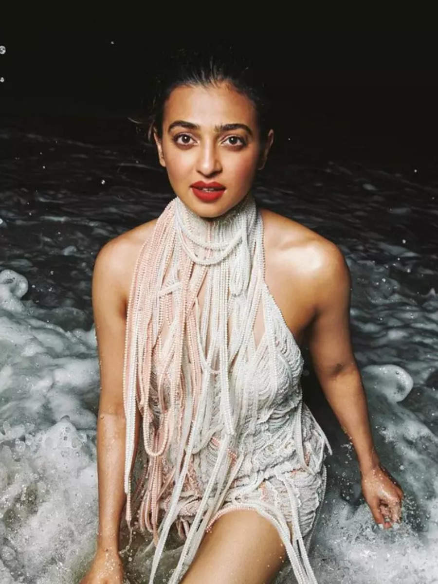 From Bikinis To Saris Uber Hot Wardrobe Of Vikram Vedha Actress Radhika Apte Times Of India