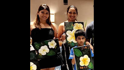 Artist Miriam Gracias host a Paint and Sip evening in Benaulim