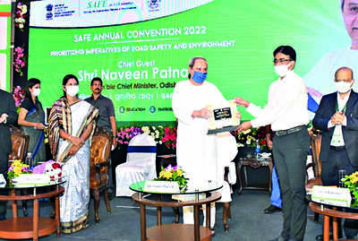 Upgrade tech in vehicles to prevent accidents, Naveen tells carmakers