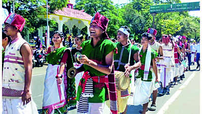 Dibrugarh District Day gets off to a glittering start