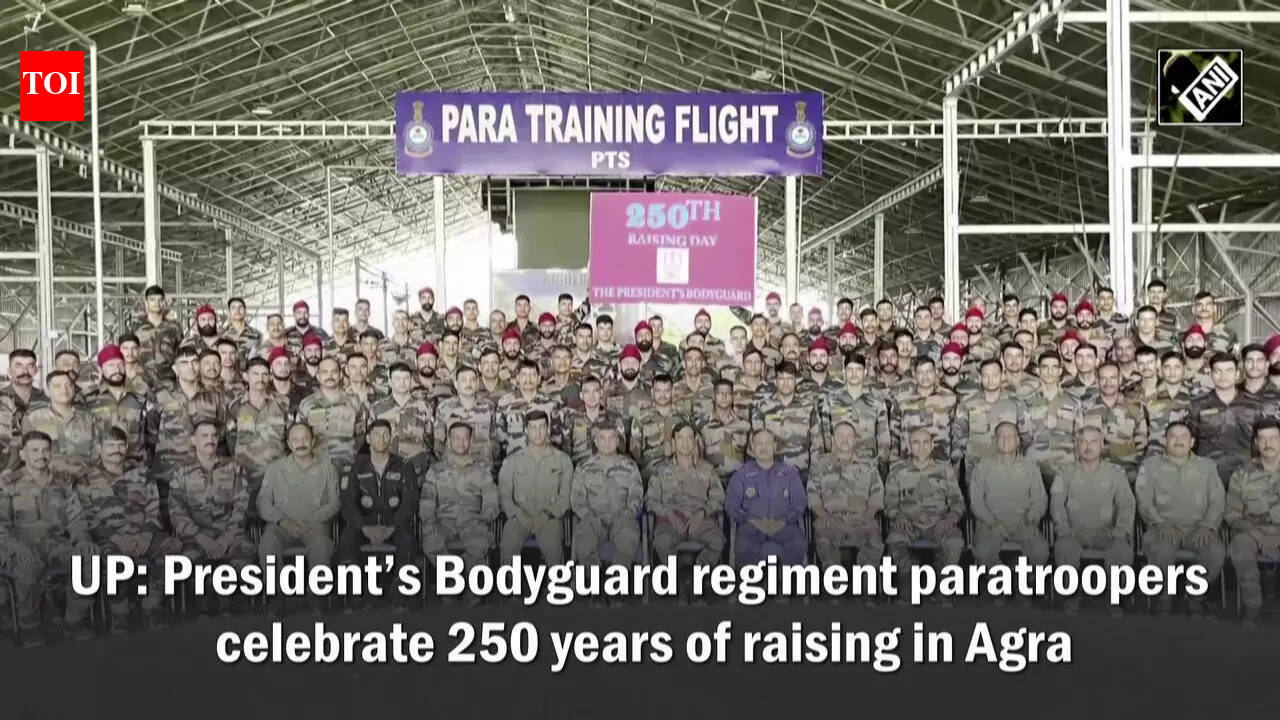 s bodyguard: UP: President’s Bodyguard regiment paratroopers celebrate ...