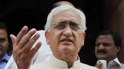 'Continuity with change,' Salman Khurshid joins issue with Shashi Tharoor