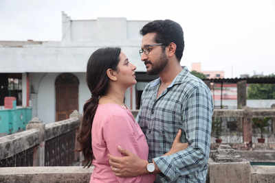 Parambrata Chattopadhyay's Boudi Canteen tells a relatable modern-day story