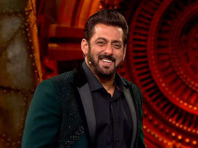 BB 16 Live Updates: Salman introduces contestants