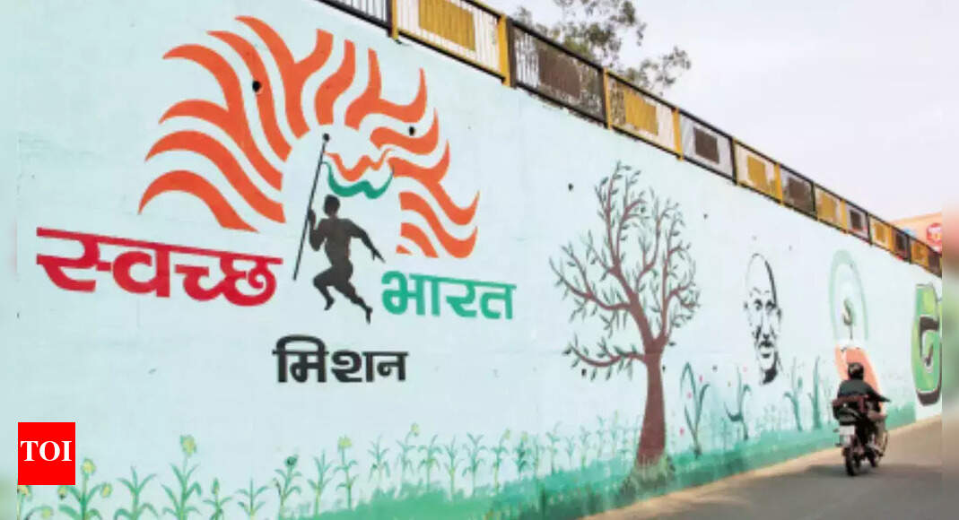 Indore declared cleanest city for 6th consecutive time, NDMC slips to 9th position