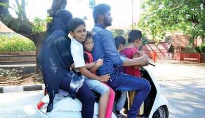 Traffic police book over 6,800 within 11 days for violations, collect Rs 50L in fines