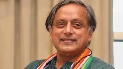 Gandhis have vowed to be neutral: Congress MP Shashi Tharoor