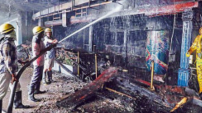 Gurugram: Short circuit? Fire breaks out at Global Foyer Mall pub, five rescued