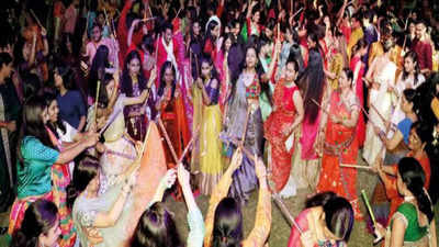 Festivity in air: Lucknow residents swing to Dandiya, Garba beats