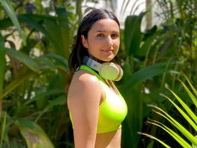 Parineeti Chopra drops new 'biggini shoot' picture from her Maldives holiday