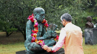 Gandhi Jayanti celebration returns to China's picturesque Chaoyang park after two years Covid-induced hiatus