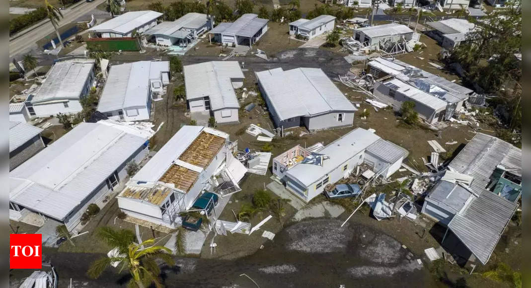 Florida deaths rise to 47 amid struggle to recover from Ian