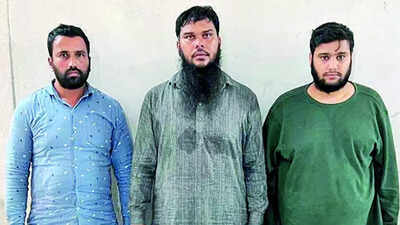 3 LeT men plotting to attack Dussehra rallies & saffron leaders held