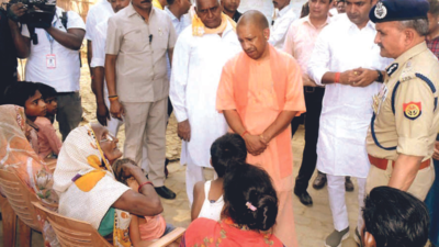 Kanpur: Gloom descends upon UP village amid mass funeral