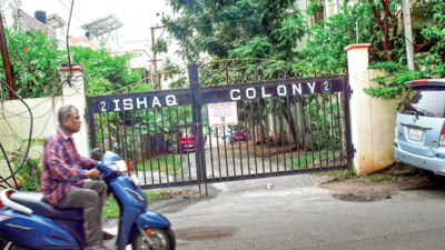 Telangana: Citizens still locked out by defiant RWAs in SCB belt