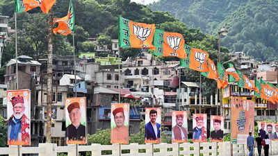 Himachal Pradesh: BJP deploys top guns, Congress remains tied up with 'internal issues'