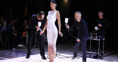 dress created live on runway Project Runway' Season 11: Michelle finally wins one!