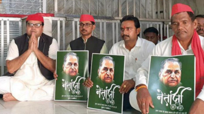 Uttar Pradesh: Prayers for Mulayam’s long life pour in from Saifai
