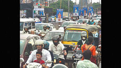 Festive frenzy slows down traffic in Bhubaneswar