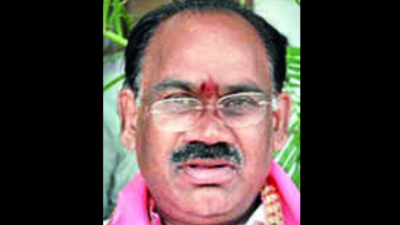 Telangana: KCR all set to pit Kusukuntla Prabhakar Reddy against rivals