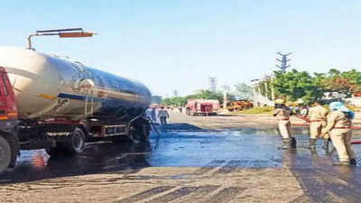 jaipur lpg truck accident news