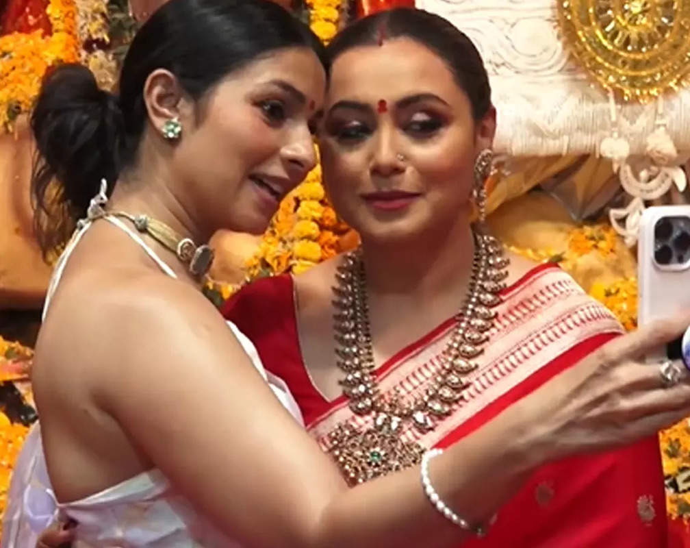 
Durga Puja festivities in Mumbai: Rani Mukerji, Tanishaa Mukerji look gorgeous in saree as they visit a pandal in Juhu
