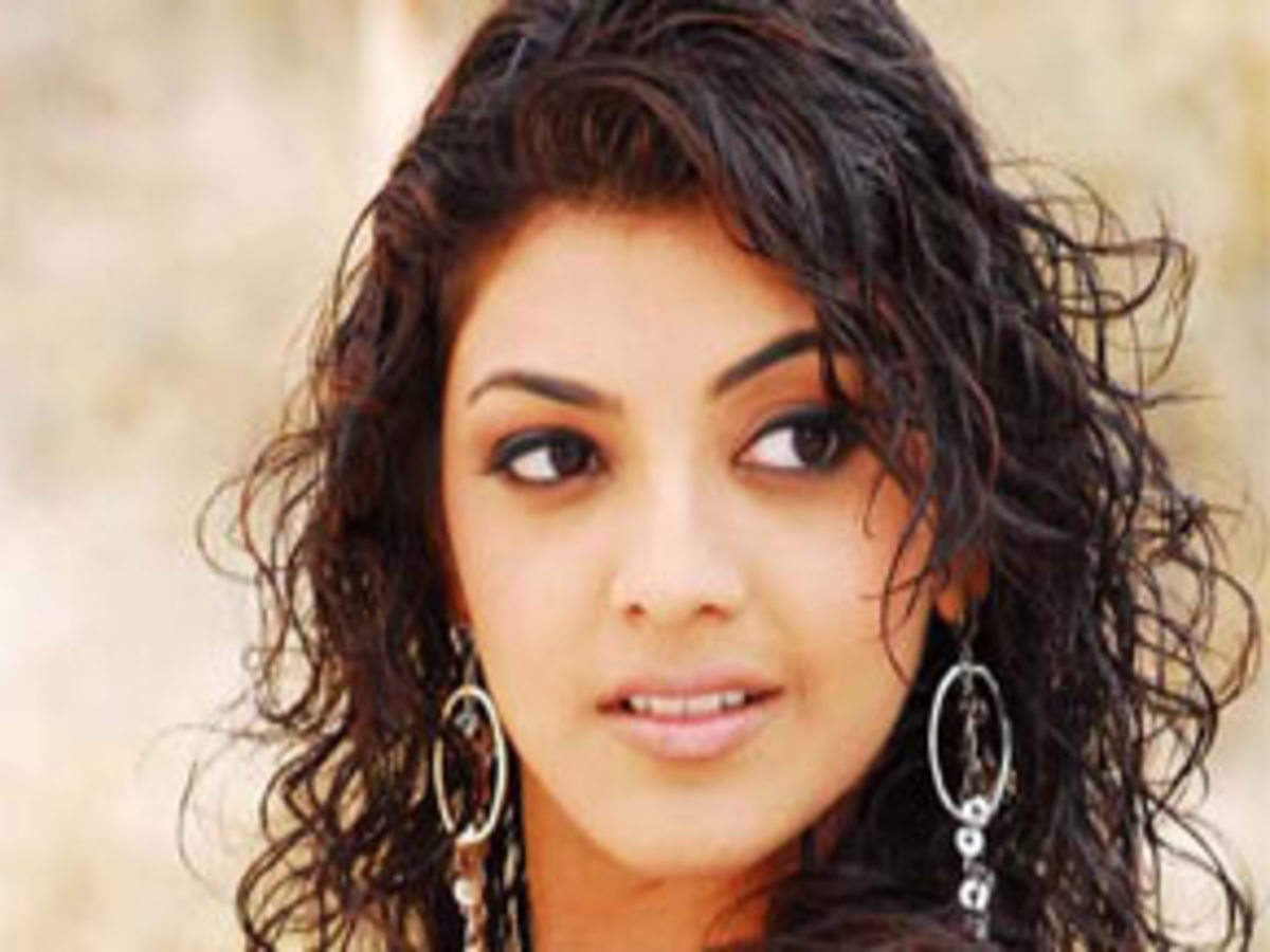Singham' actress Kajal is hitting on Salman! | Celebs - Times of India  Videos