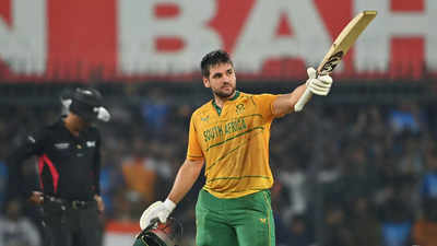 3rd T20I: Rilee Rossouw's unbeaten ton fires South Africa to 227/3 against India