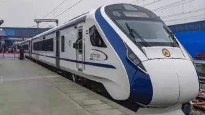 Vande Bharat Superfast Express timings revised, to reach Mumbai at 8.15pm