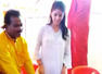 Navya Nanda dances, makes 'chaat' at Durga Puja