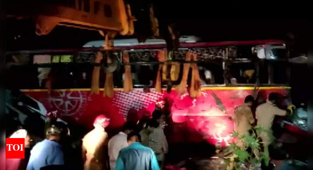 Kerala Bus Accident: Five students among nine killed in bus accident in ...