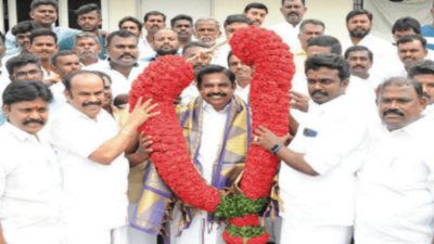 Tamil Nadu: Ruling party seeking big commissions, says Edappadi K Palaniswami