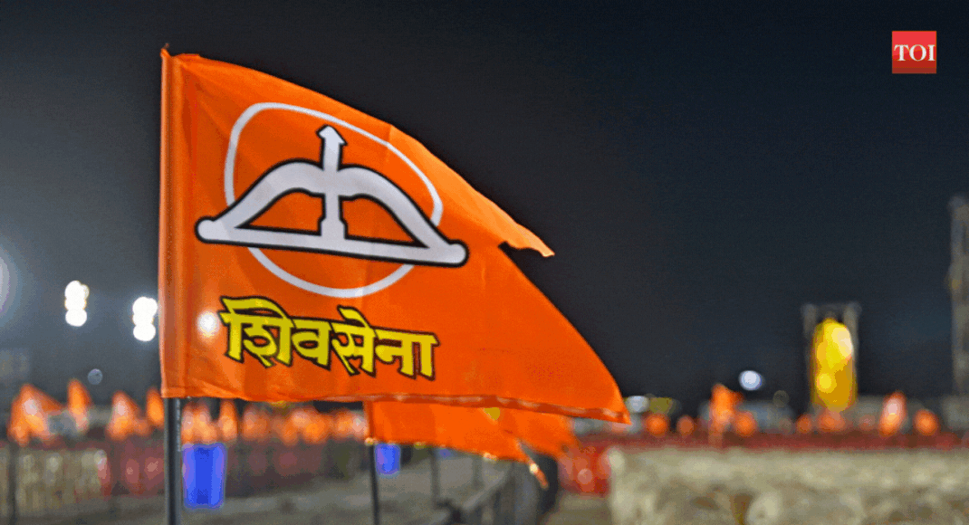 1 lakh turned up at Uddhav rally, 2 lakh at Shinde: Police