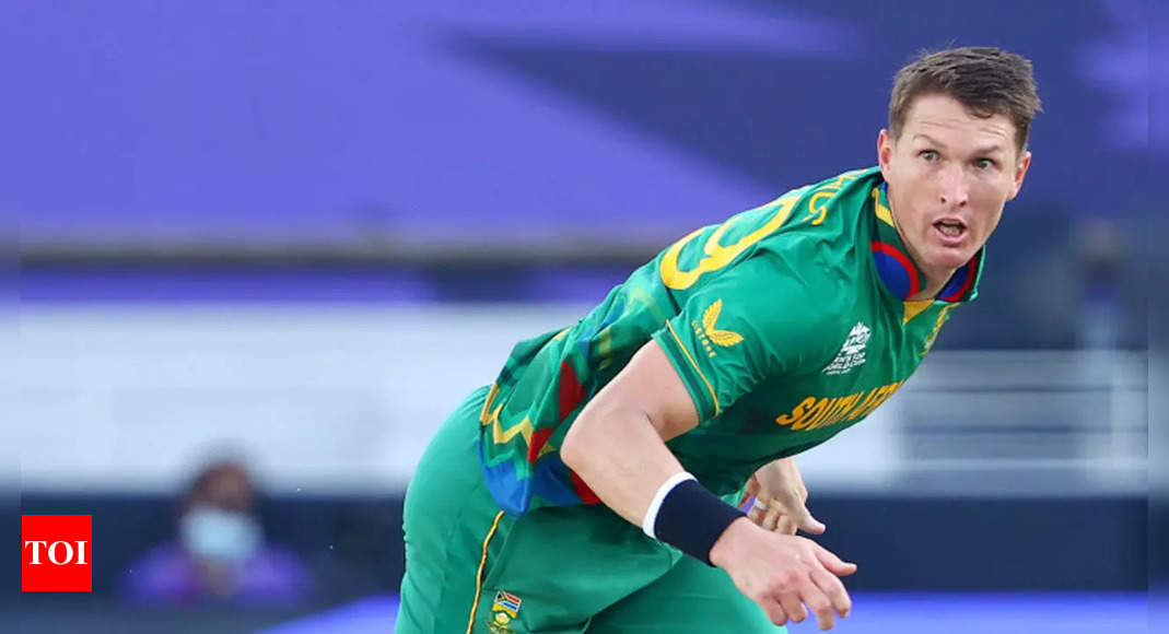 South African all-rounder Dwaine Pretorius ruled out of T20 World Cup | Cricket News – Times of India