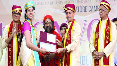 Coimbatore: Build a strong India by 2047, governor tells youngsters