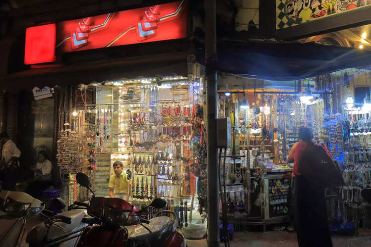 Colaba Causeway, Mumbai