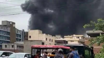 Massive fire at plastic factory in Noida, no loss of life reported