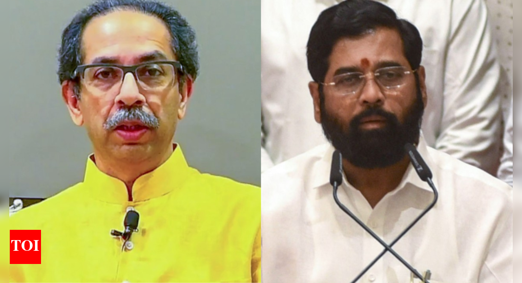 Live: EC freezes Shiv Sena poll symbol amid Uddhav-Shinde tusssle